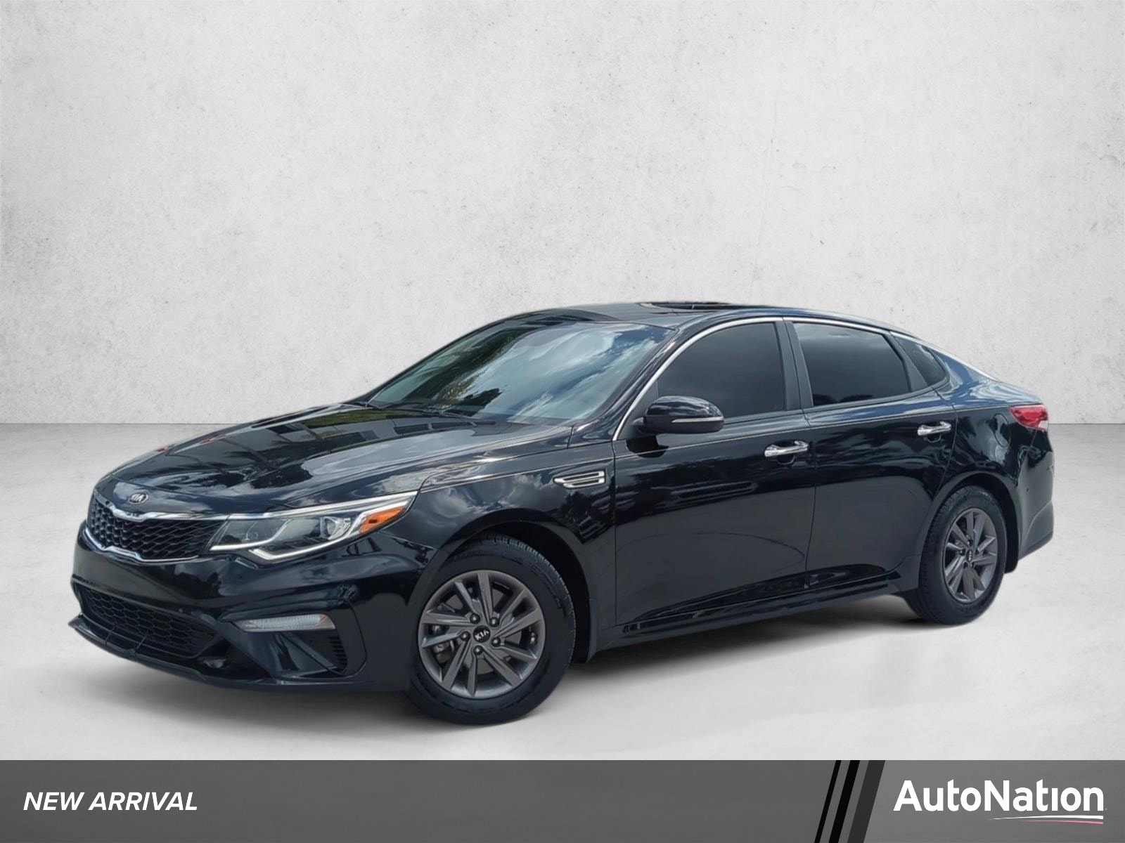 2020 Kia Optima LX AT's photo