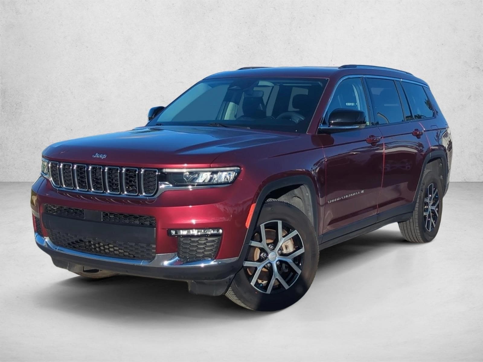 2023 Jeep Grand Cherokee L Limited's photo