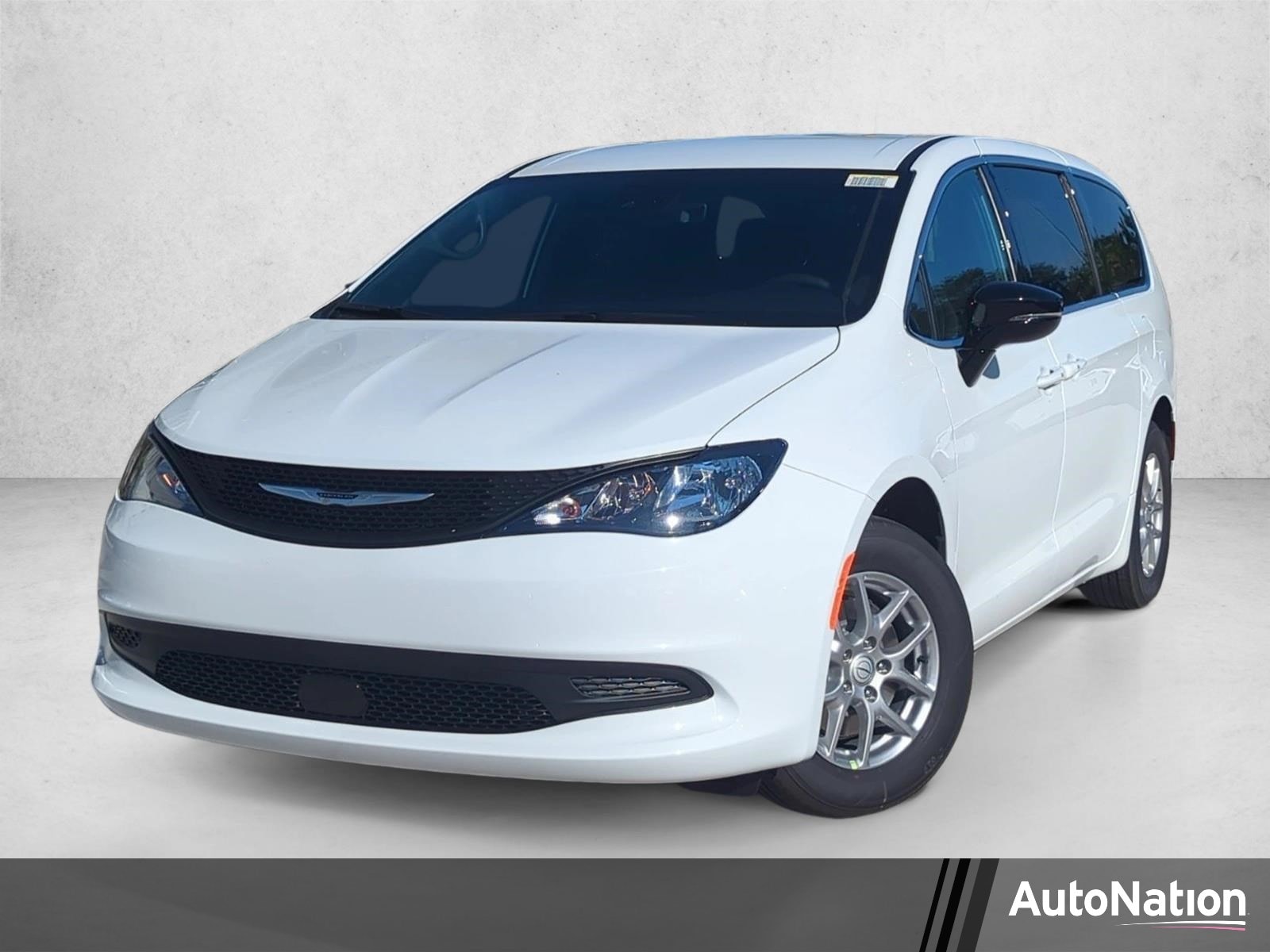 2026 Chrysler Voyager LX's photo