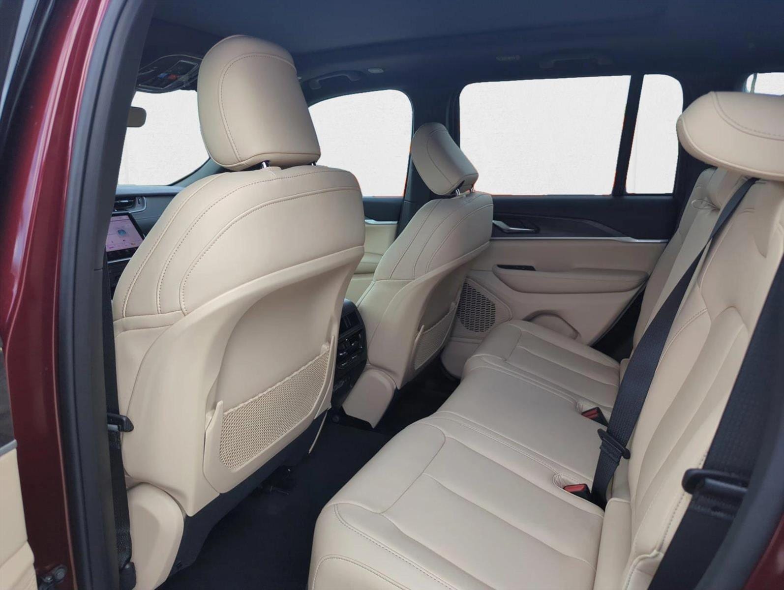 2025 Jeep Grand Cherokee Limited - Photo 18
