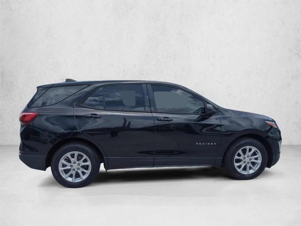 Used 2018 Chevrolet Equinox LS Sport Utility