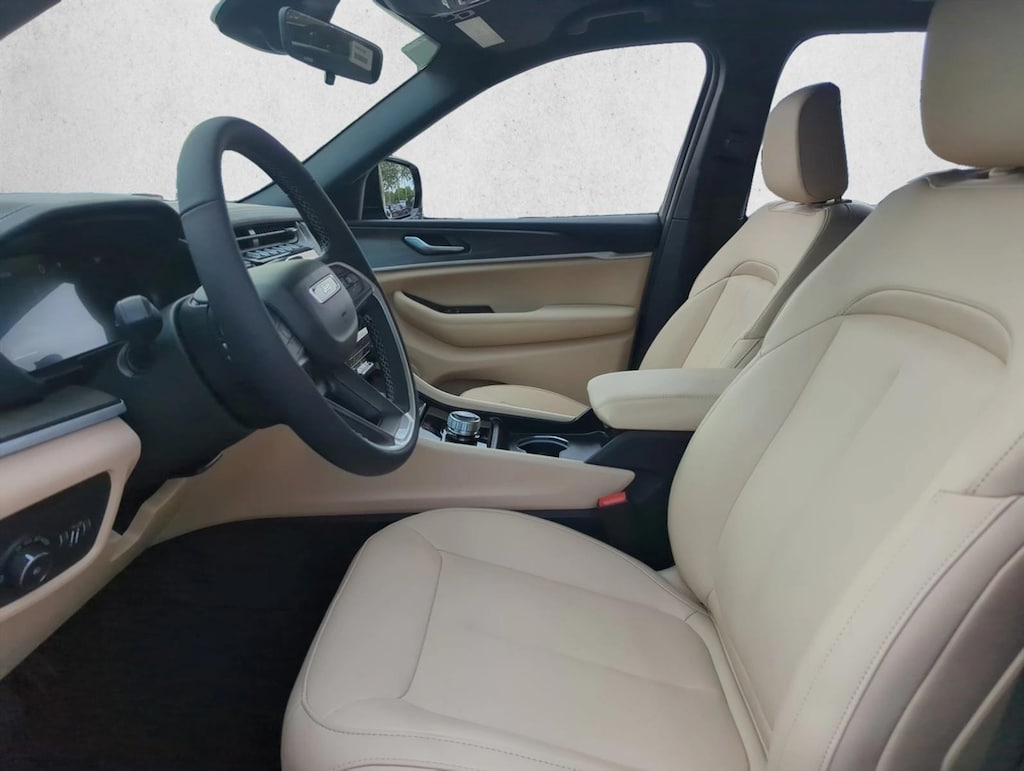 New 2025 Jeep Grand Cherokee Limited SUV