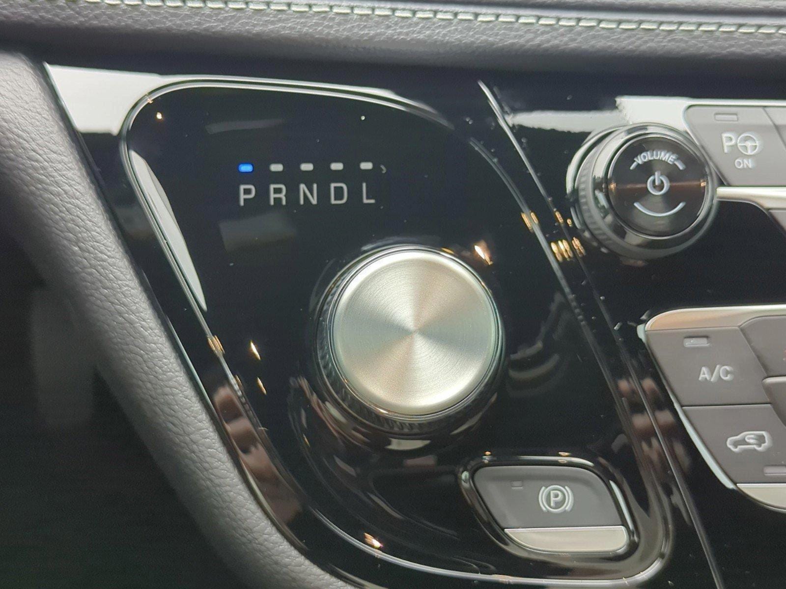 2025 Chrysler Pacifica Select - Photo 13
