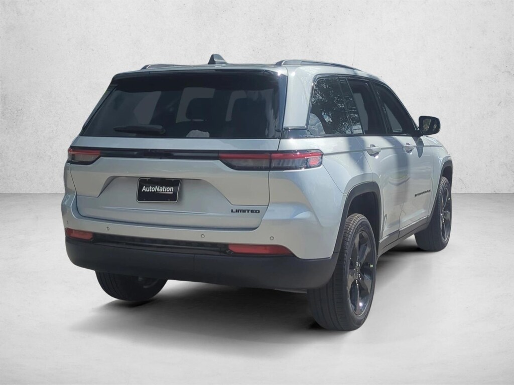 New 2025 Jeep Grand Cherokee Limited SUV