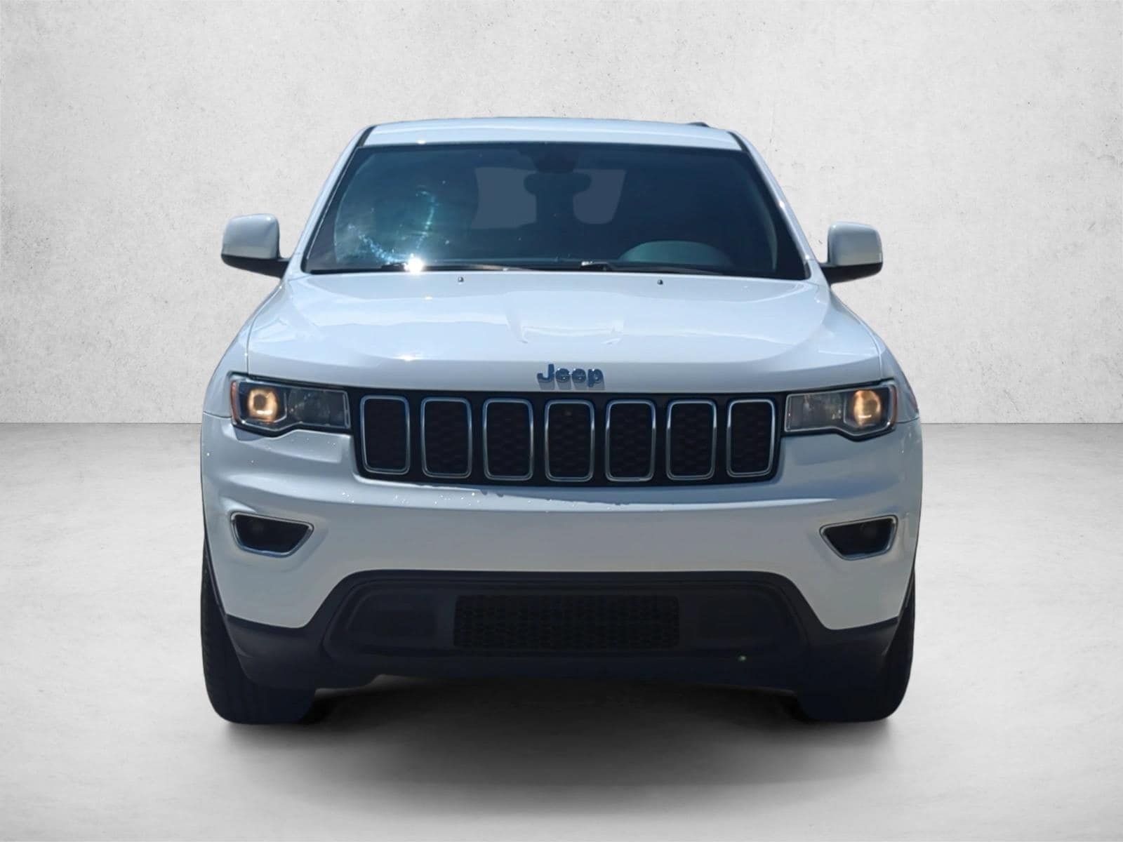 Used 2017 Jeep Grand Cherokee Laredo with VIN 1C4RJEAG9HC903352 for sale in Pembroke Pines, FL