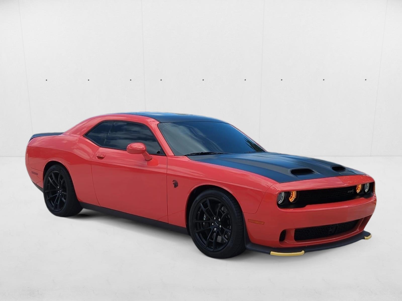 2023 Dodge Challenger SRT8 Hellcat photo 3