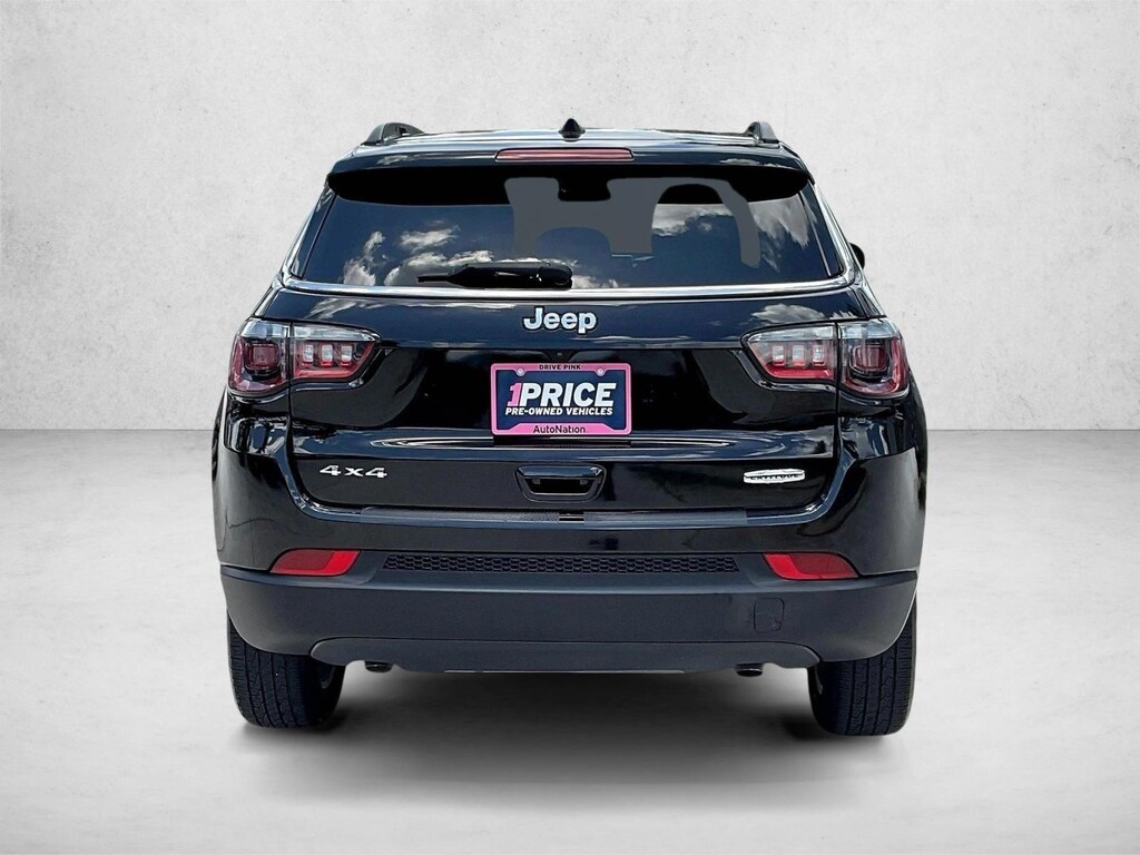 Used 2023 Jeep Compass Latitude Sport Utility