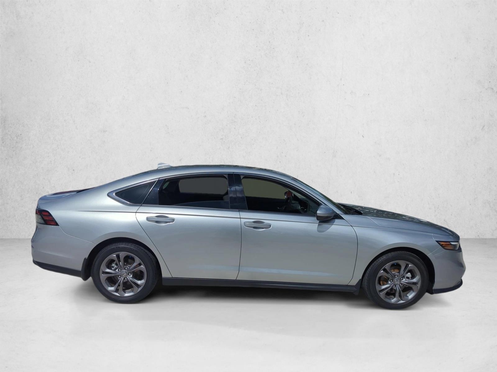 2024 Honda Accord EX photo 4