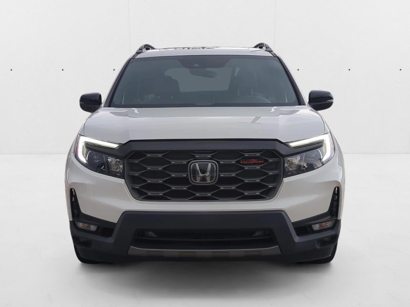 2023 Honda Passport TrailSport photo 2