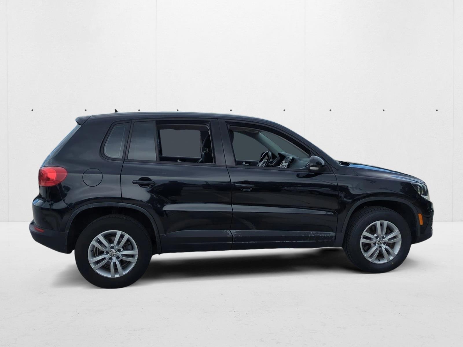 2014 Volkswagen Tiguan Sport photo 4