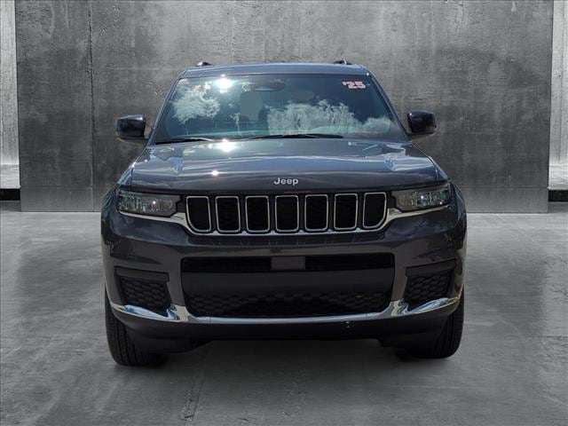 Used 2025 Jeep Grand Cherokee L Laredo with VIN 1C4RJJAG4S8650041 for sale in Pembroke Pines, FL