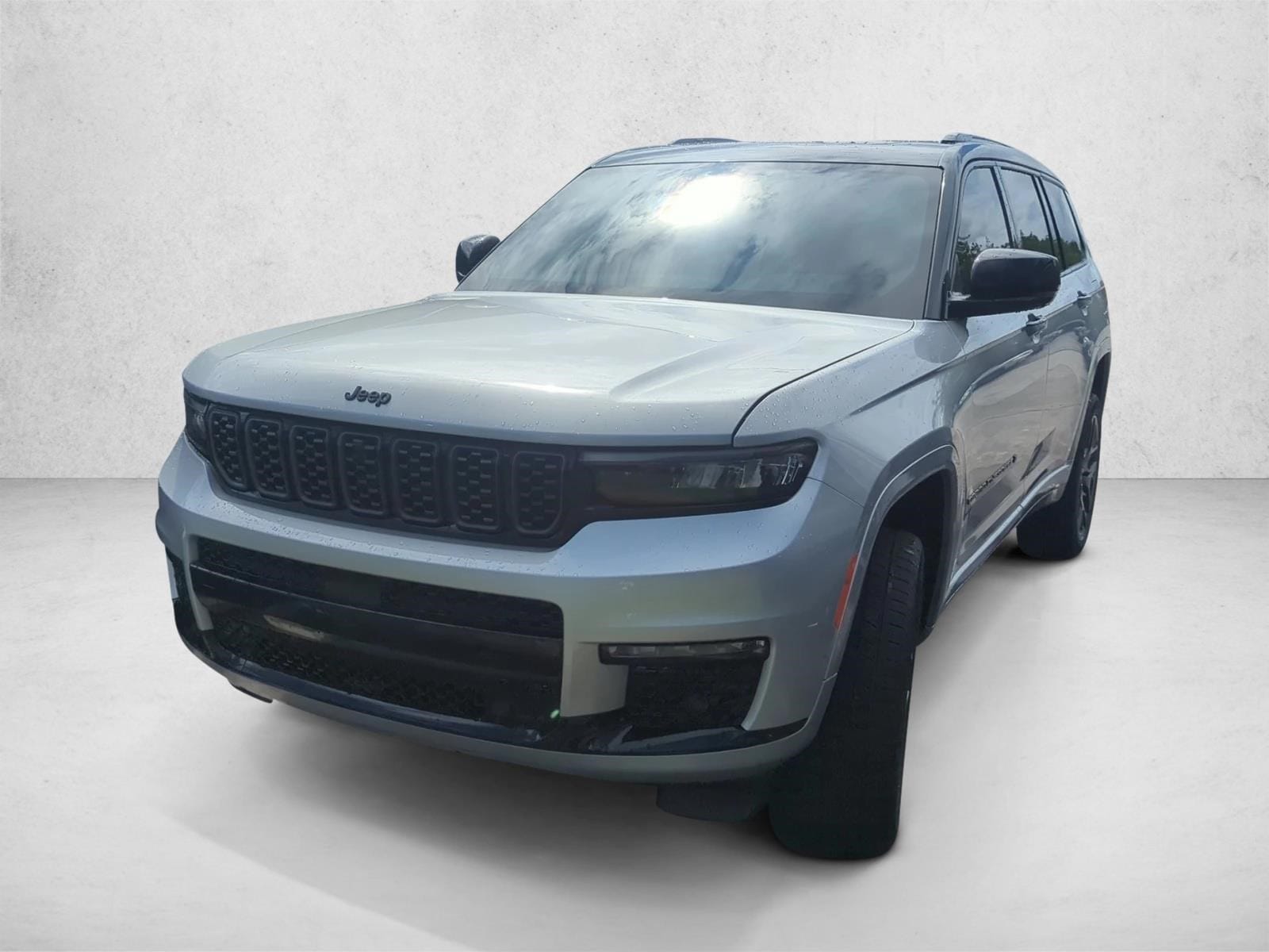 2025 Jeep Grand Cherokee L Summit's photo