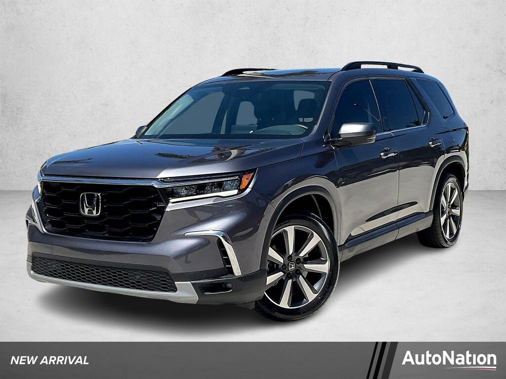 Used 2023 Honda Pilot Touring Sport Utility