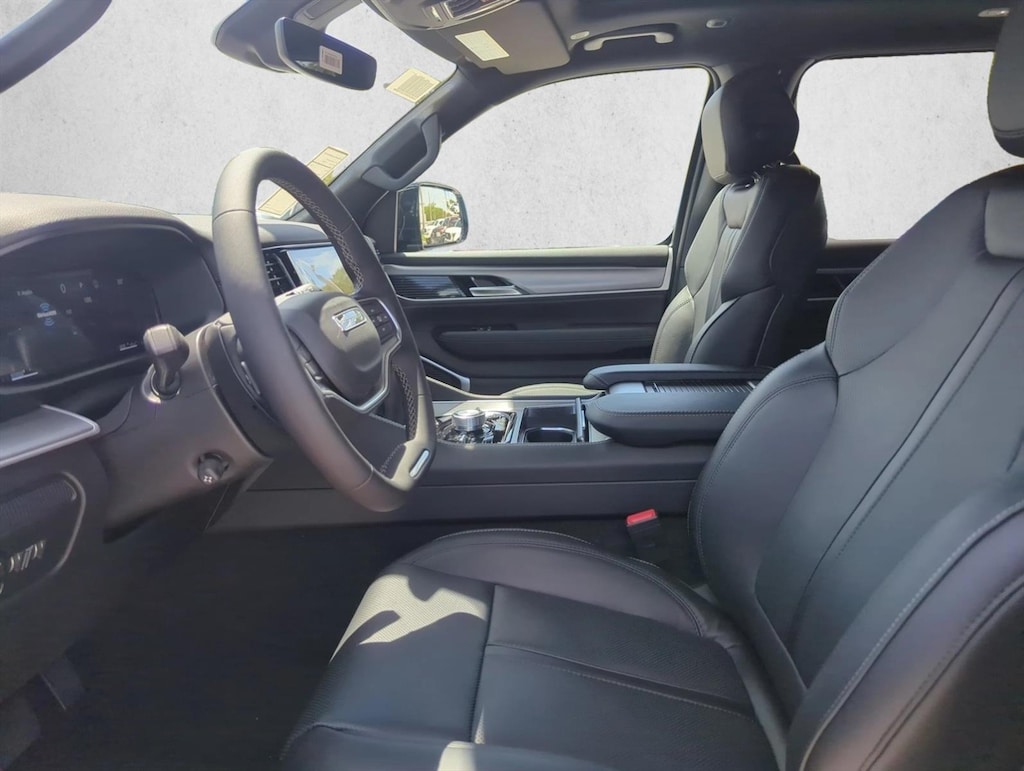 New 2026 Jeep Grand Wagoneer Upland SUV