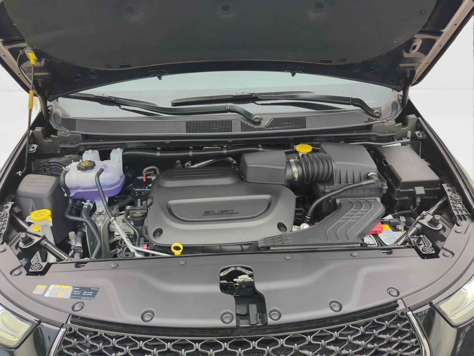 2025 Chrysler Pacifica Select - Photo 17