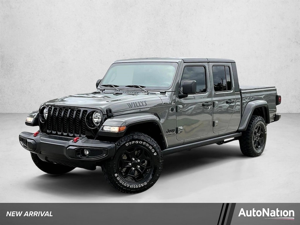 Used 2021 Jeep Gladiator Willys Crew Cab Pickup