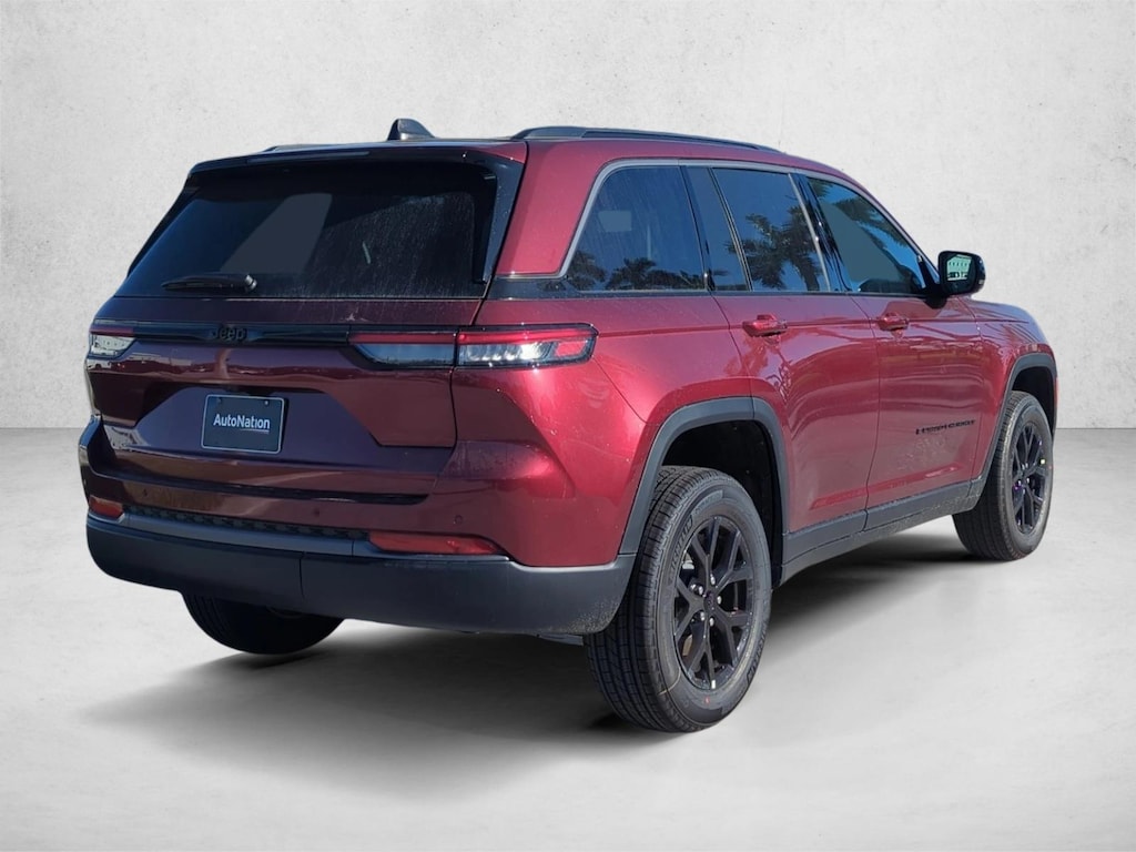 New 2026 Jeep Grand Cherokee Laredo Altitude SUV