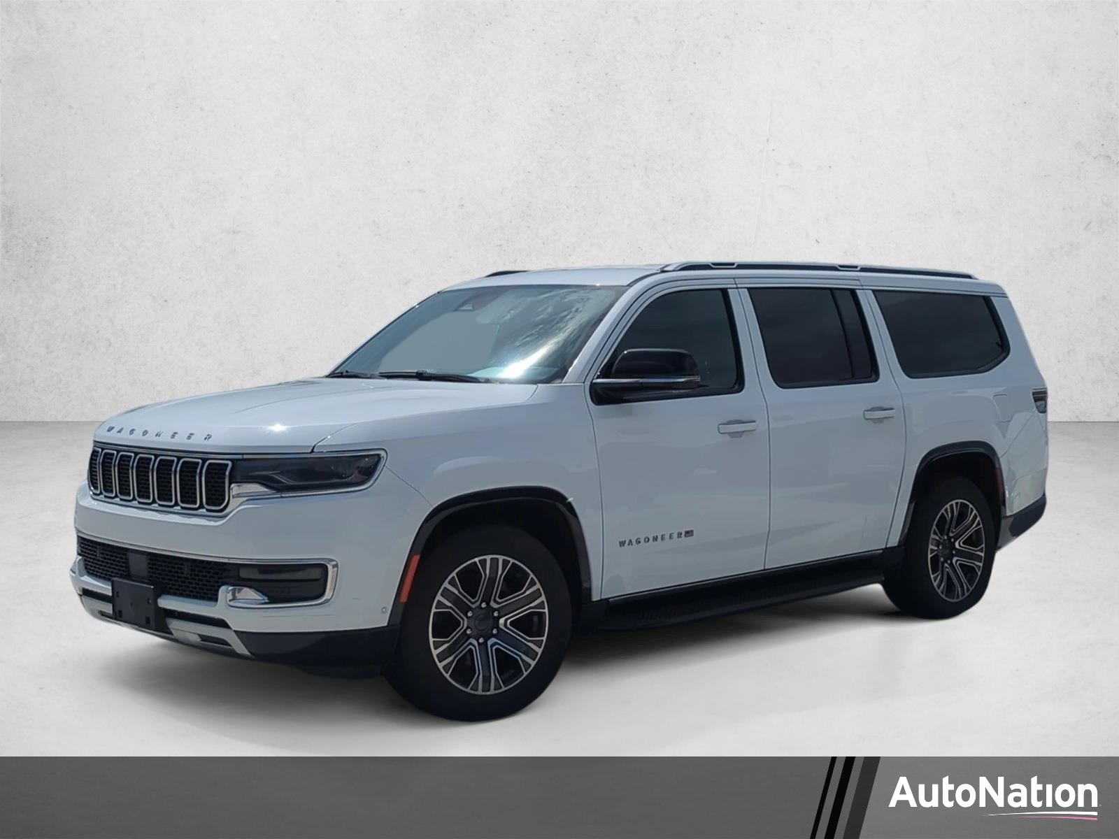 2023 Jeep Wagoneer L Series II 4WD's photo