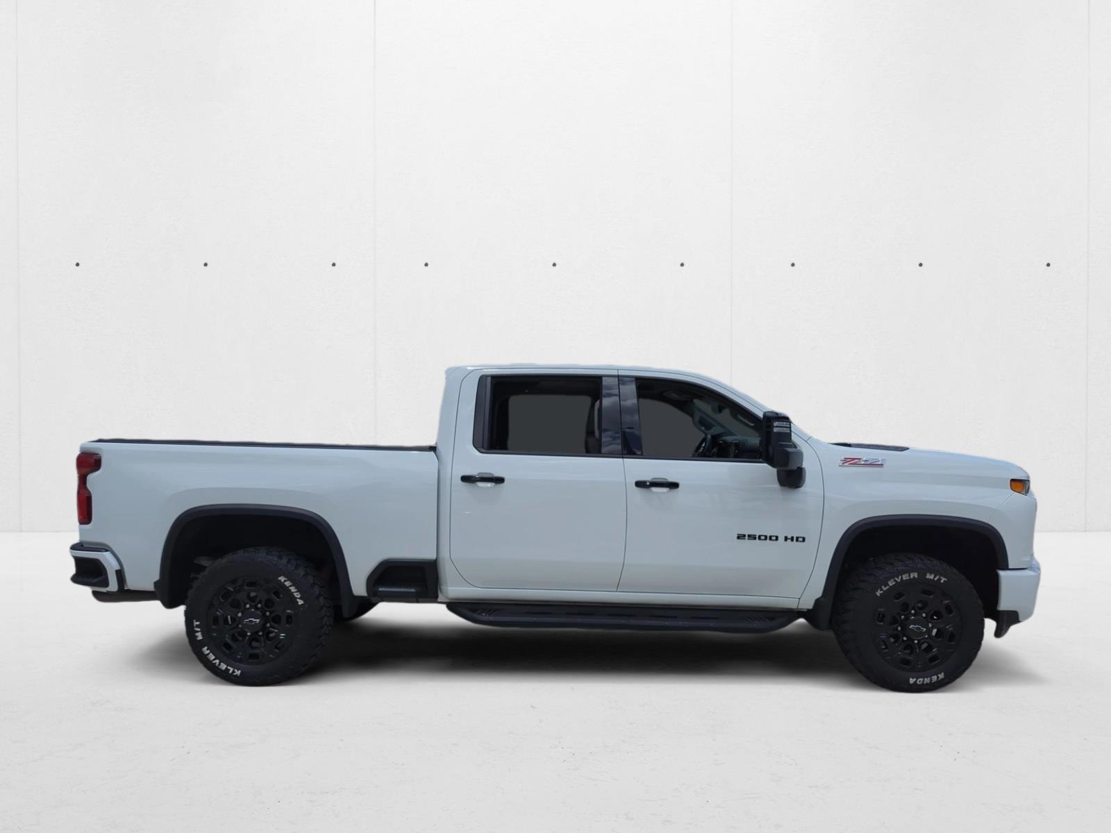 2021 Chevrolet Silverado 2500HD LTZ photo 4