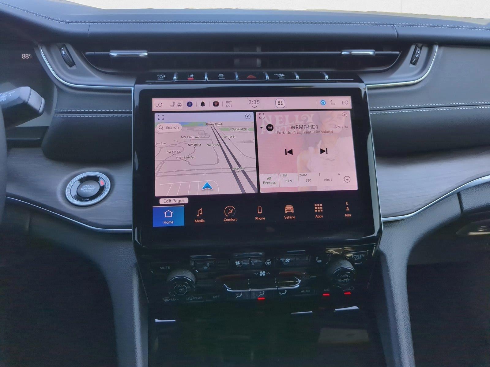 2025 Jeep Grand Cherokee Overland - Photo 13