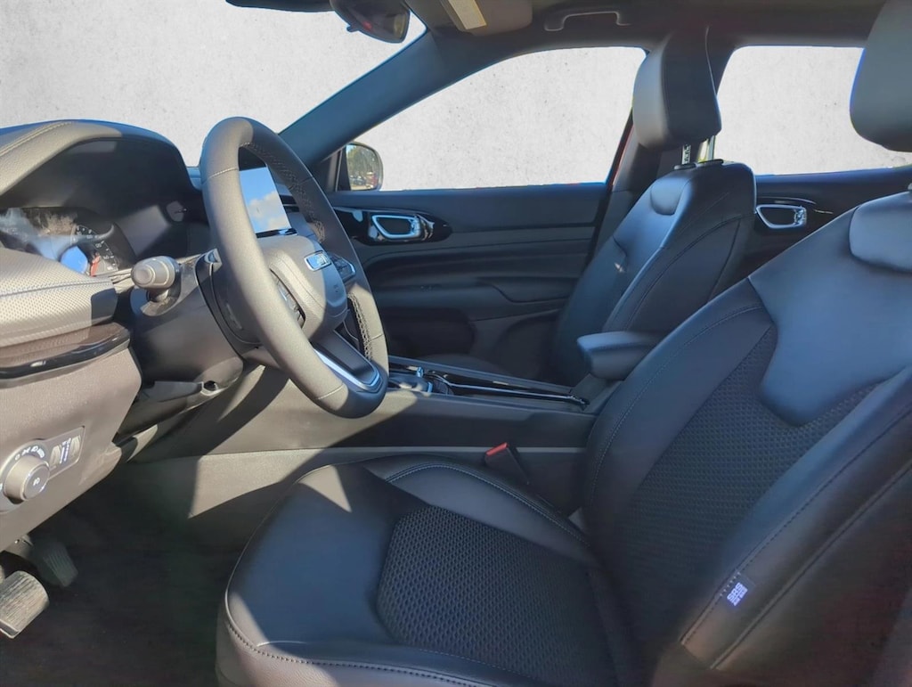 New 2026 Jeep Compass Latitude Altitude SUV