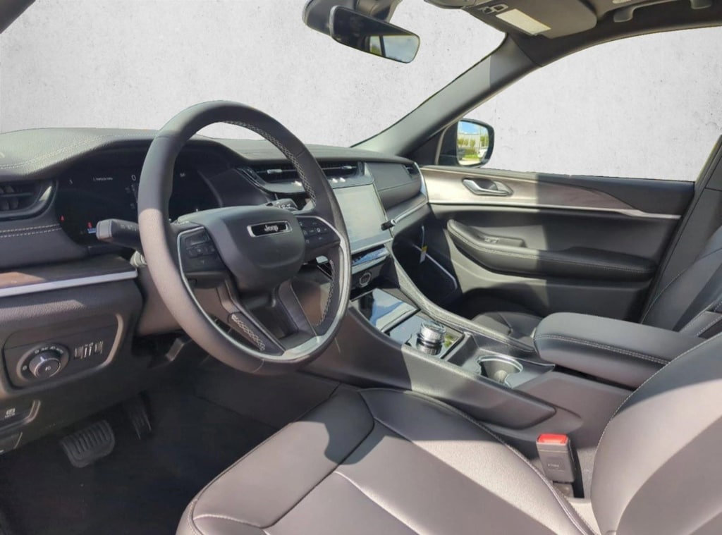 New 2026 Jeep Grand Cherokee Limited SUV