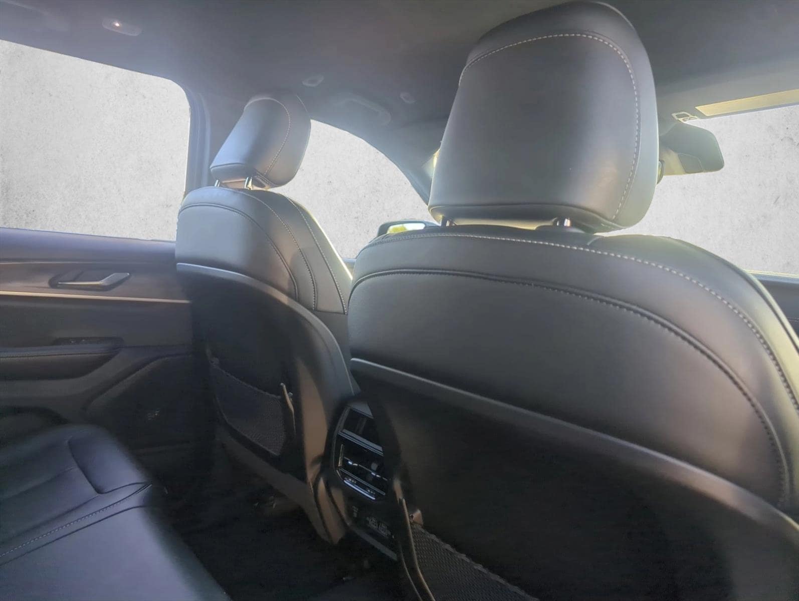 2025 Jeep Grand Cherokee Limited - Photo 18
