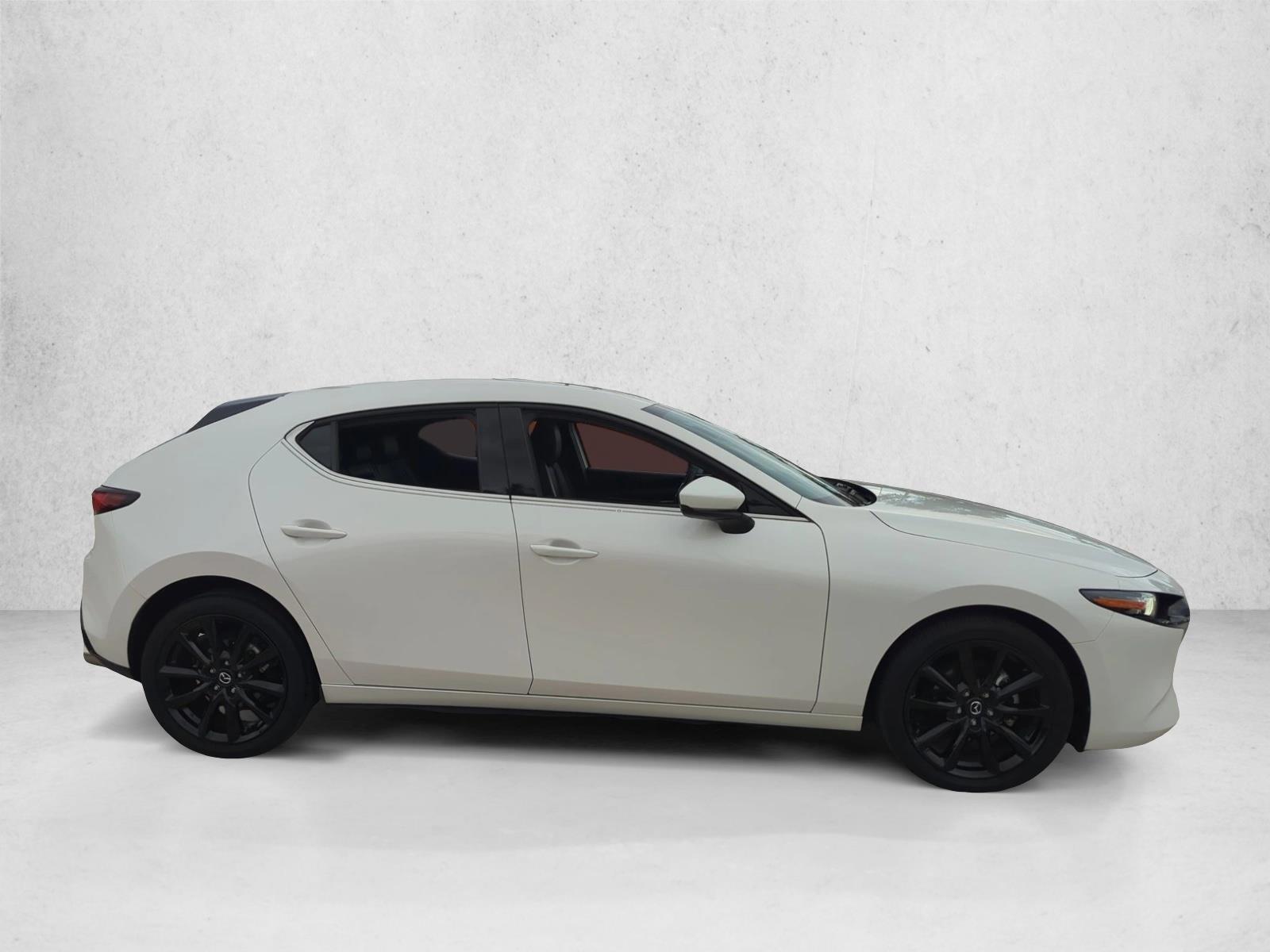 2024 Mazda Mazda3 2.5 s Premium photo 4