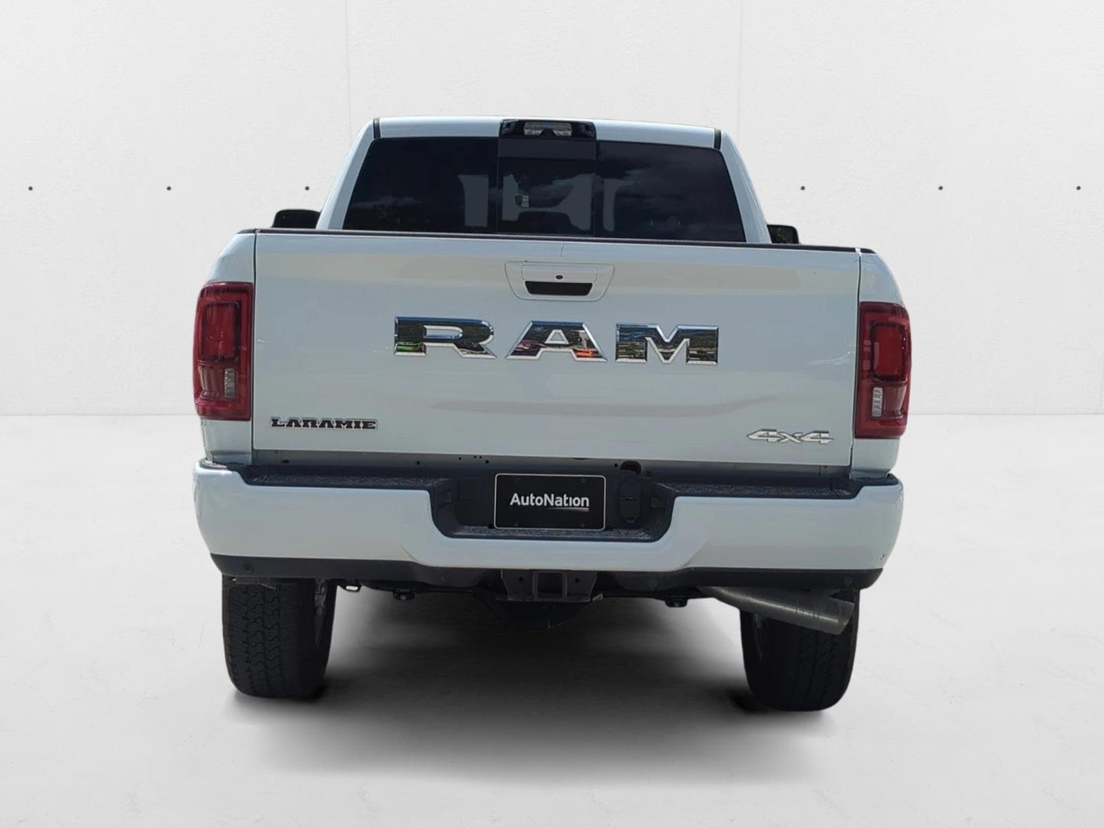 2026 RAM 2500 Laramie - Photo 8
