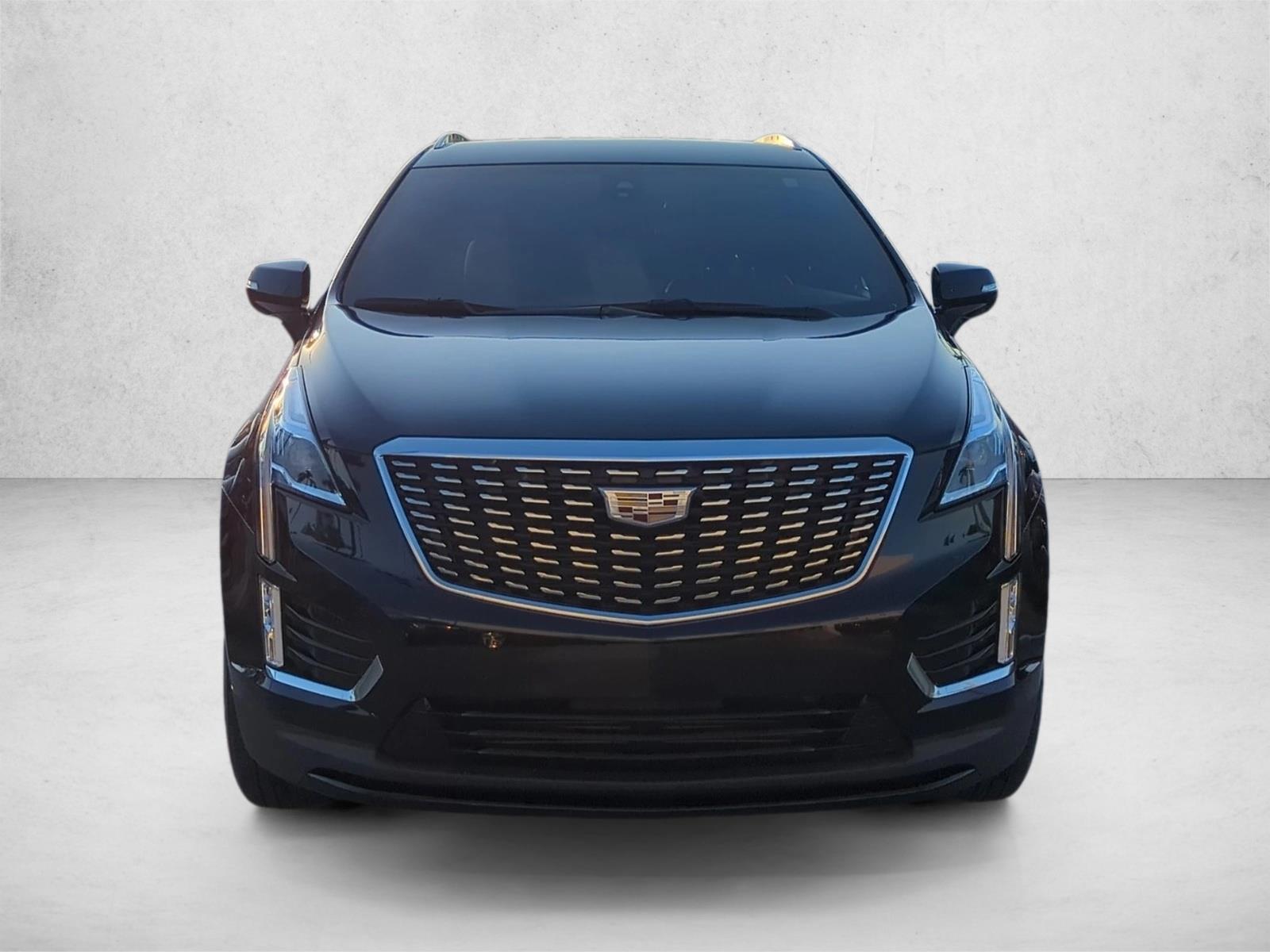 2021 Cadillac XT5 Luxury photo 2