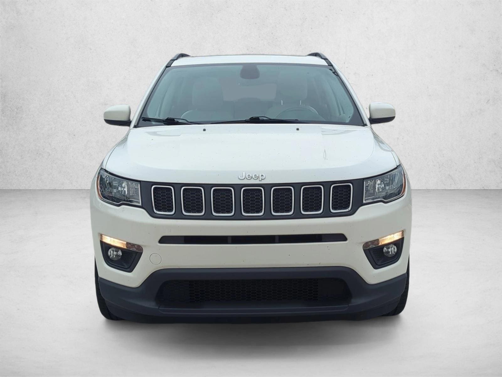 Used 2019 Jeep Compass Sun & Wheel with VIN 3C4NJCBBXKT802483 for sale in Pembroke Pines, FL