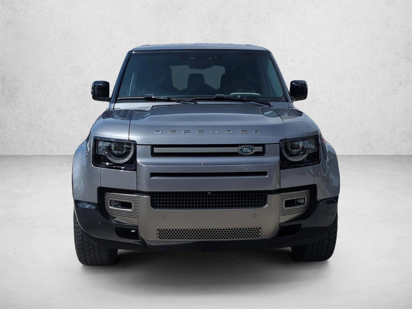 2021 Land Rover Defender X-Dynamic HSE photo 2