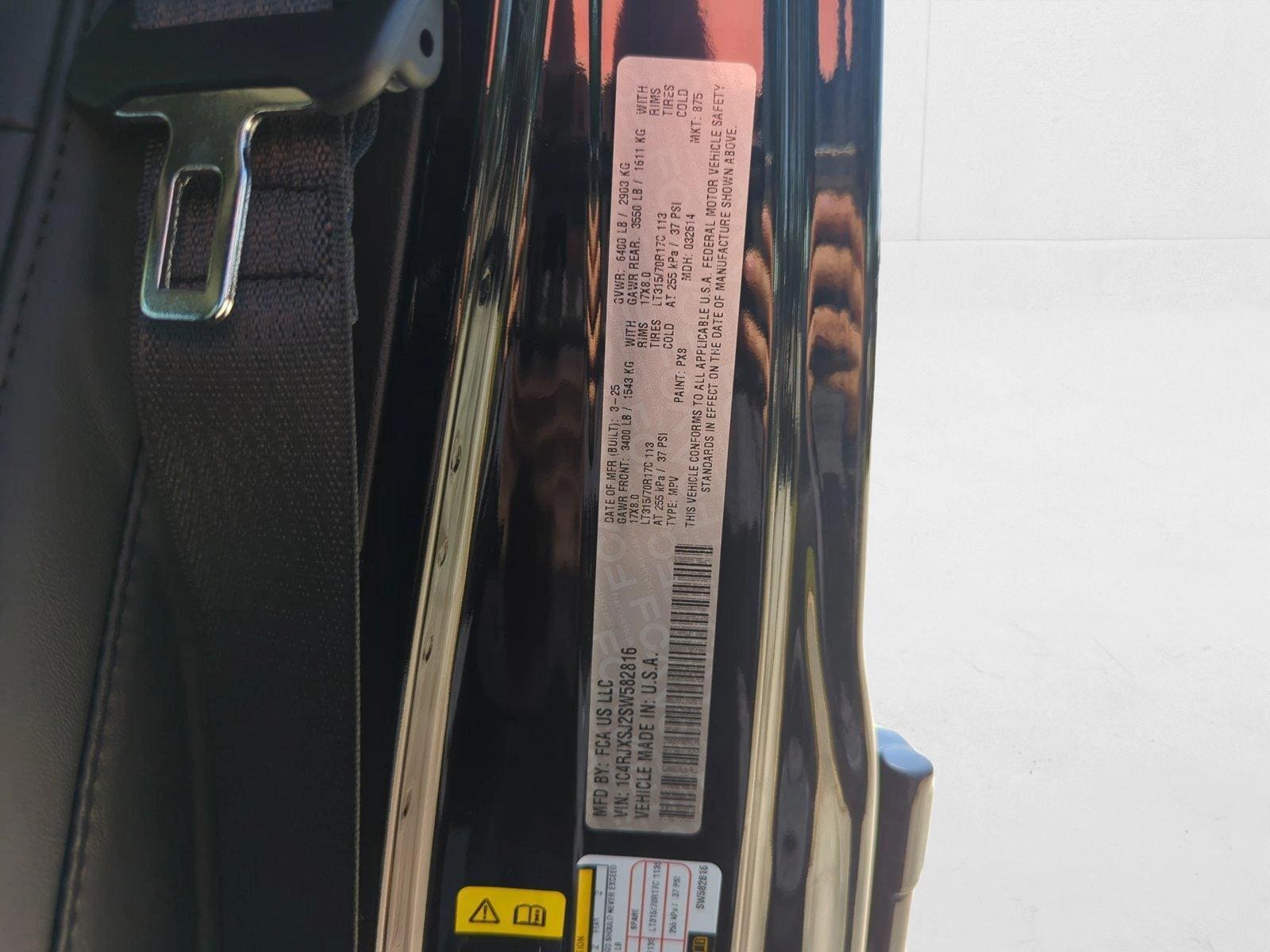 2025 Jeep Wrangler 4-Door Rubicon 392 Final Edition - Photo 20
