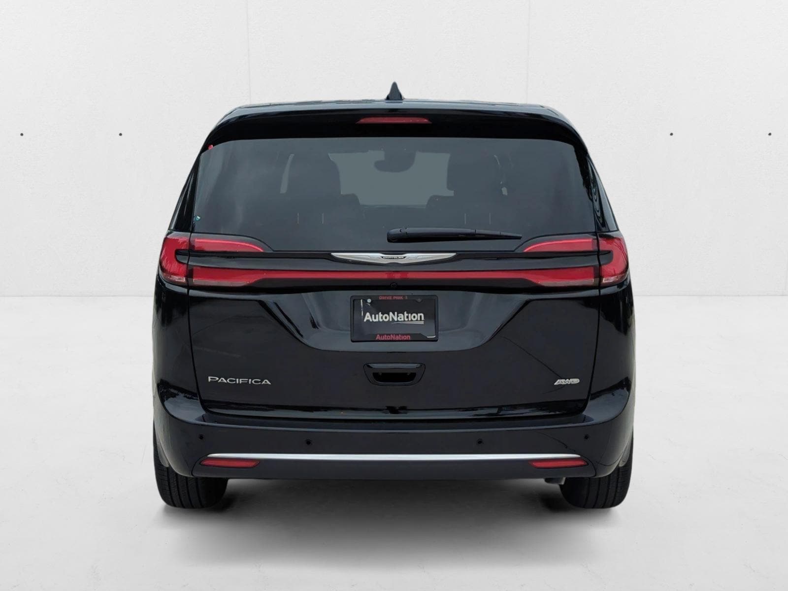 2025 Chrysler Pacifica Select - Photo 8