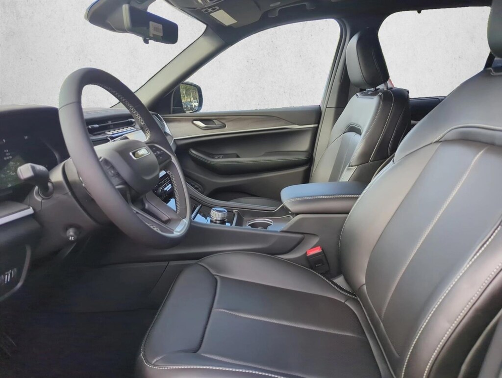 New 2025 Jeep Grand Cherokee Limited SUV