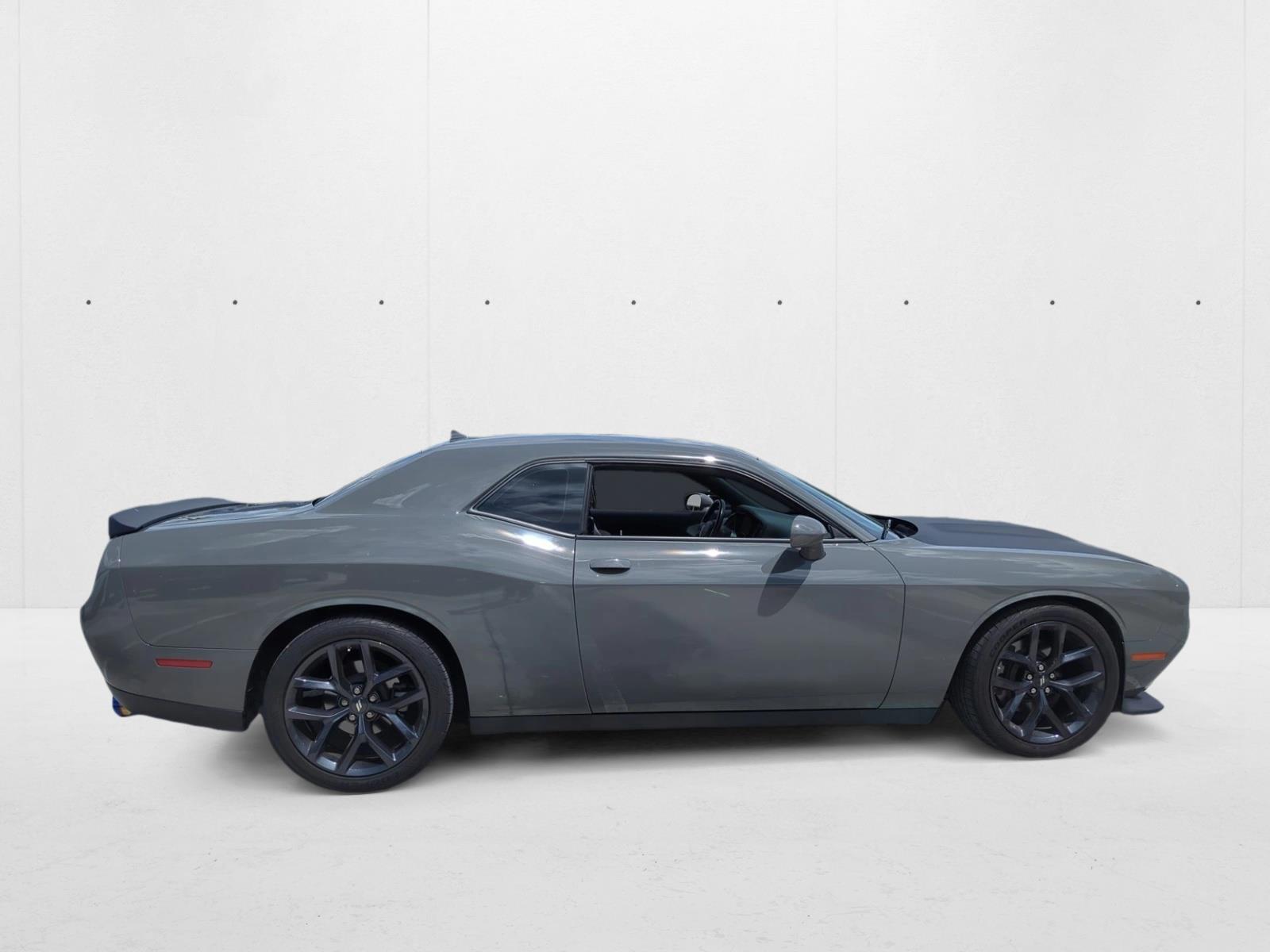 2023 Dodge Challenger GT photo 4