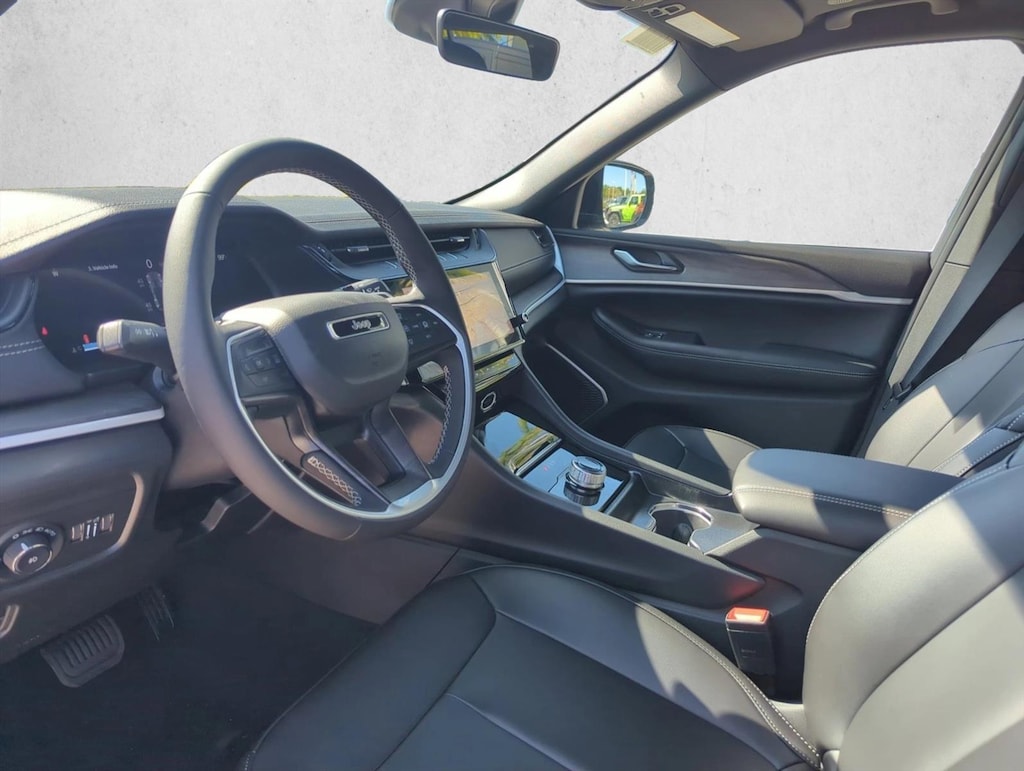 New 2026 Jeep Grand Cherokee Limited SUV