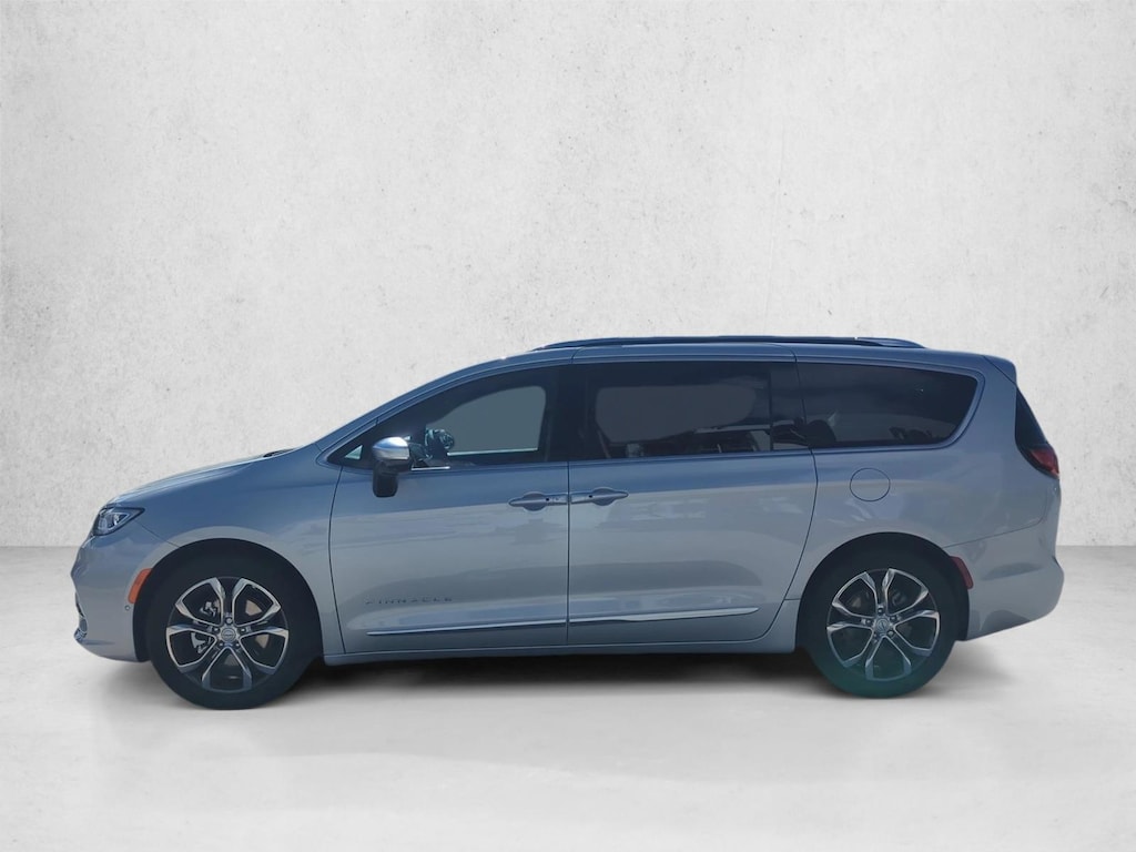 New 2026 Chrysler Pacifica Pinnacle Van Passenger Van
