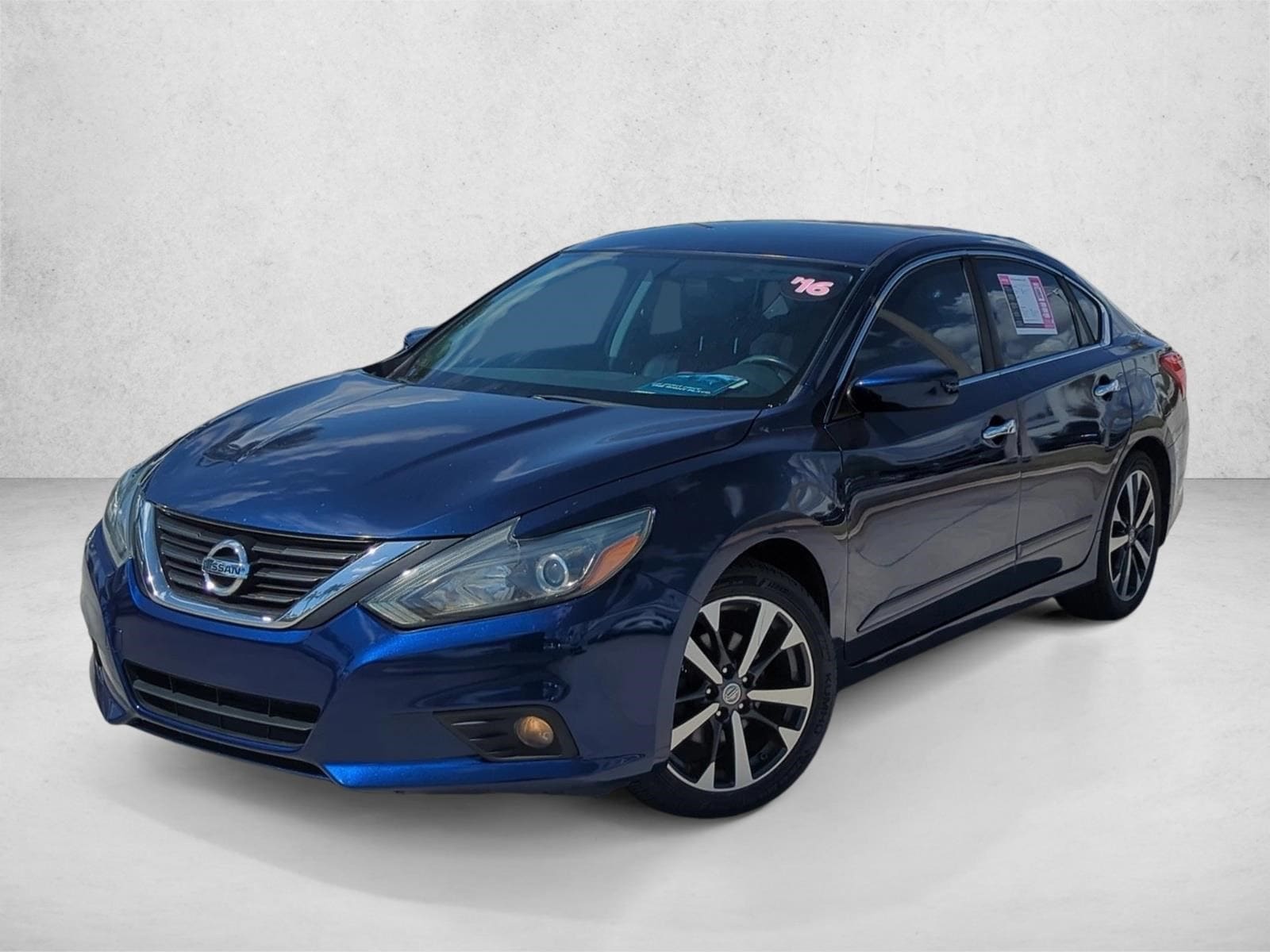 2016 Nissan Altima SR