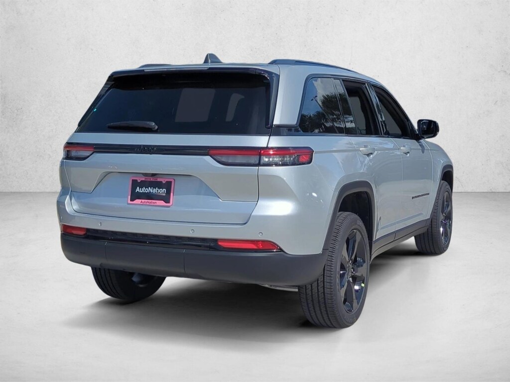 New 2025 Jeep Grand Cherokee Altitude X SUV