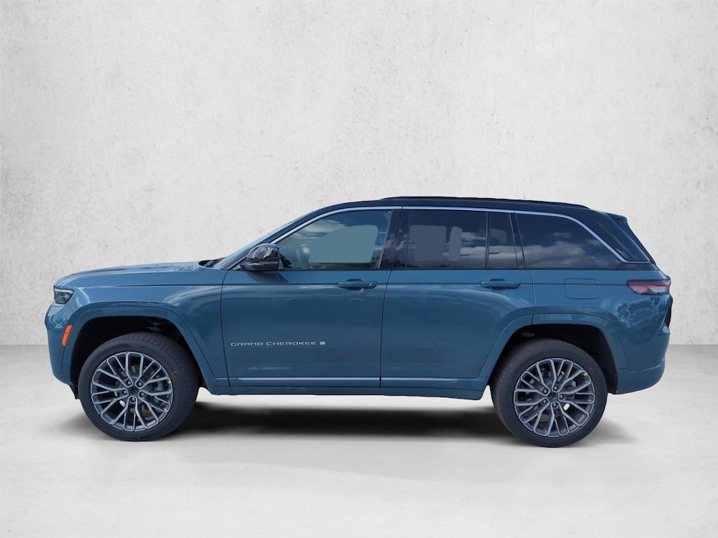 New 2026 Jeep Grand Cherokee Summit SUV