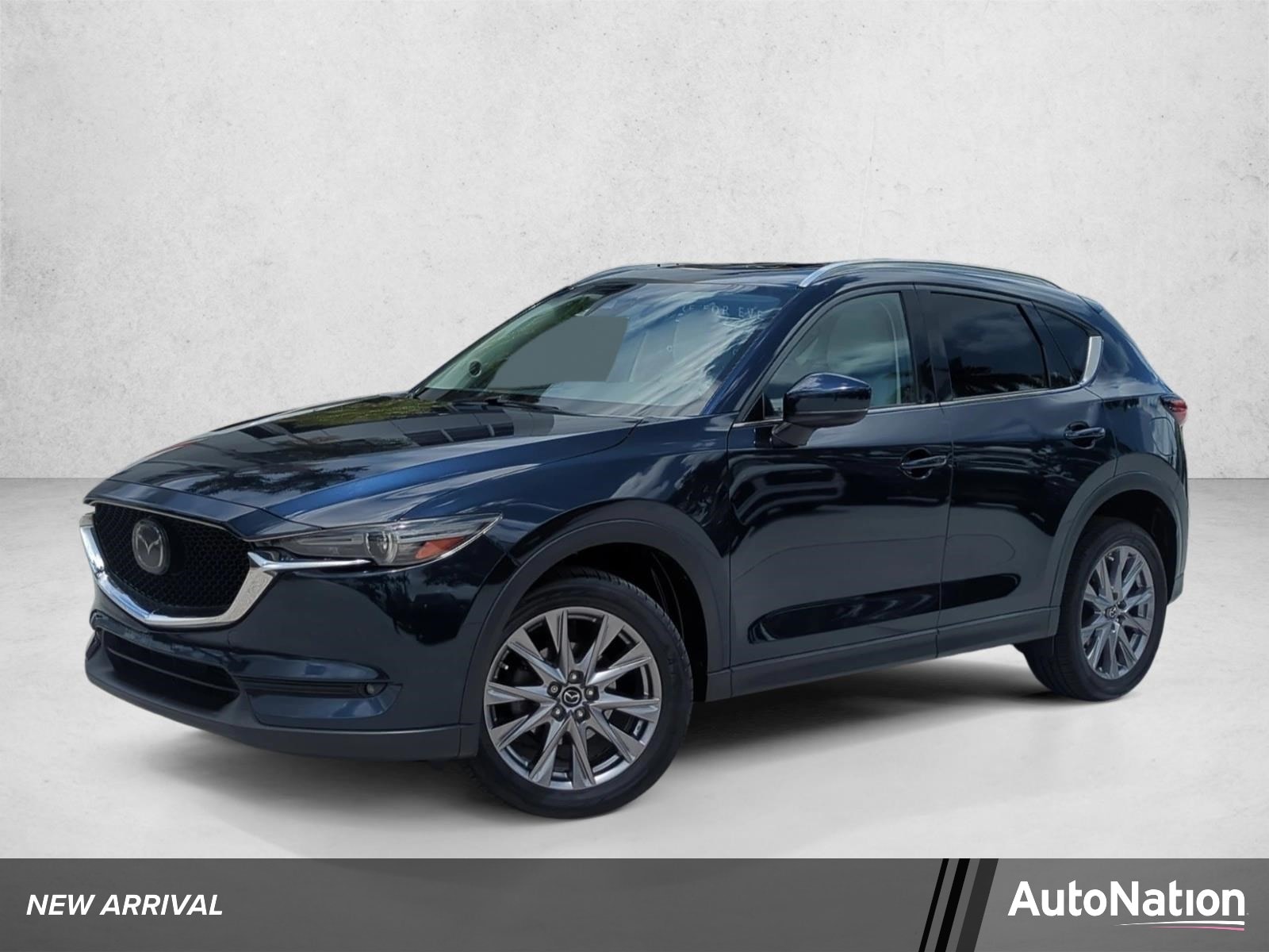 2019 Mazda CX-5 Grand Touring Auto's photo