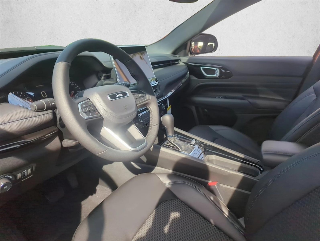 New 2026 Jeep Compass Latitude Altitude SUV