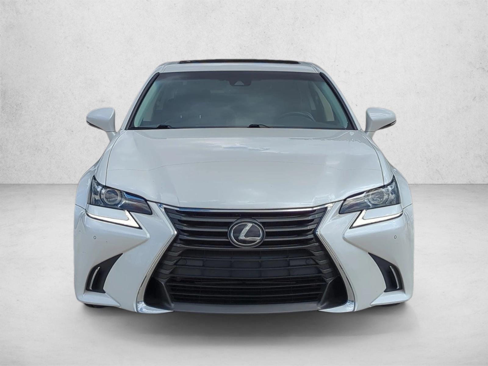 2017 Lexus GS 350 photo 2