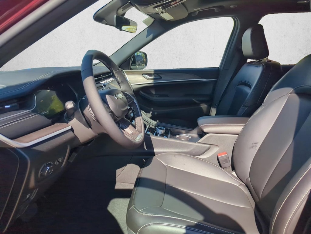 New 2025 Jeep Grand Cherokee Limited SUV