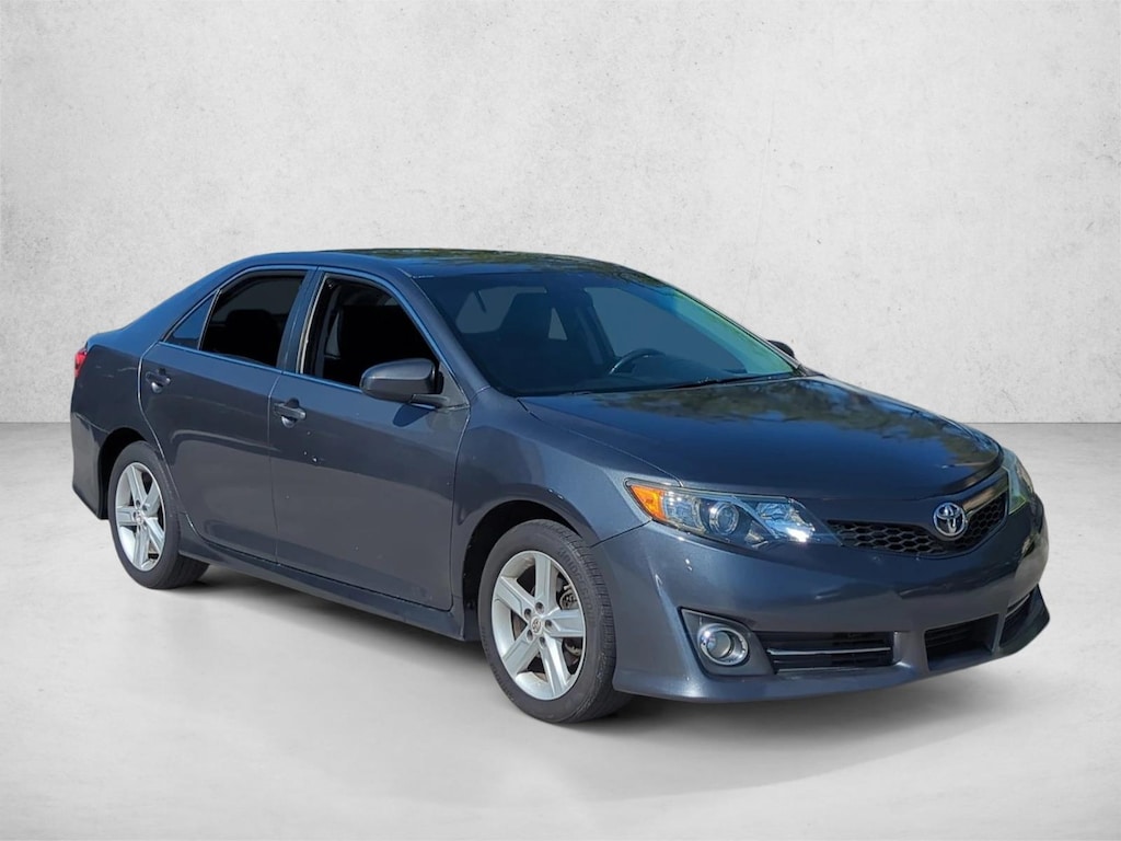 Used 2012 Toyota Camry SE 4dr Car