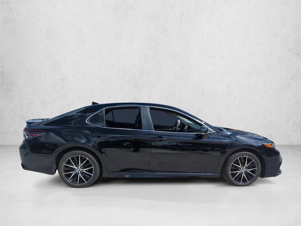 Used 2024 Toyota Camry SE 4dr Car