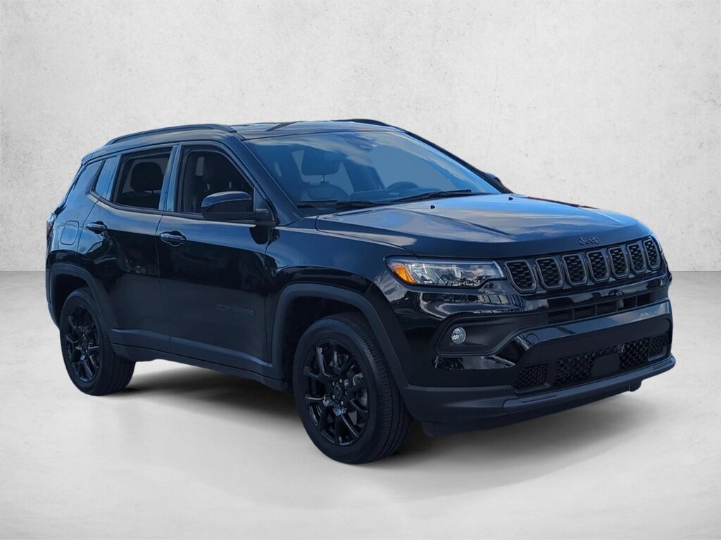 Used 2025 Jeep Compass Latitude Sport Utility