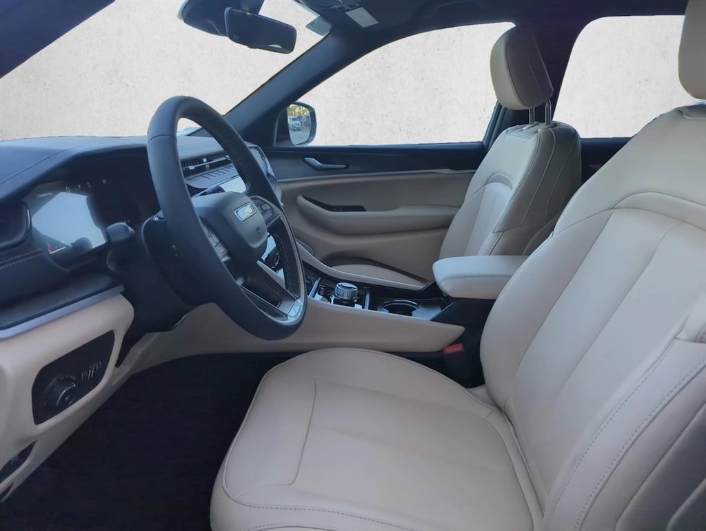 New 2026 Jeep Grand Cherokee Limited SUV