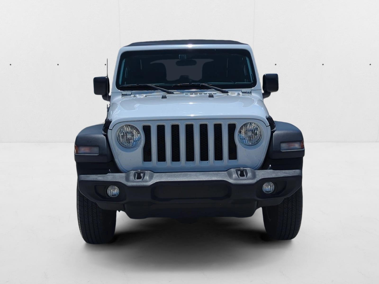 2018 Jeep Wrangler Unlimited Sport S photo 2